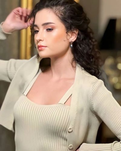 Melis Minkari seksi ifşa fotoğrafı 165