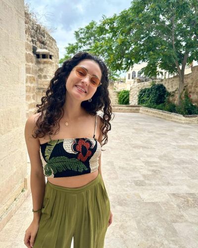 Melis Minkari seksi ifşa fotoğrafı 23