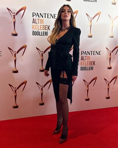 Melis Sezen seksi ifşa fotoğrafı 78491