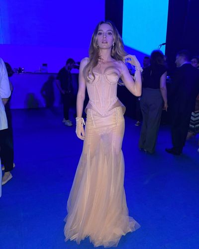 Melis Sezen seksi ifşa fotoğrafı 78338