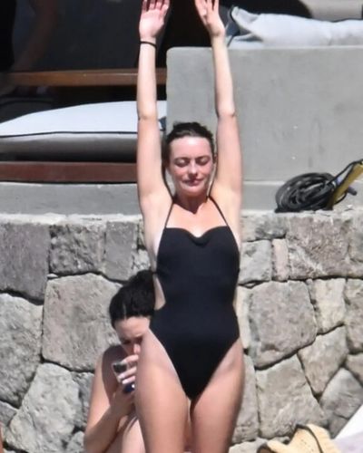 Melis Sezen seksi ifşa fotoğrafı 547
