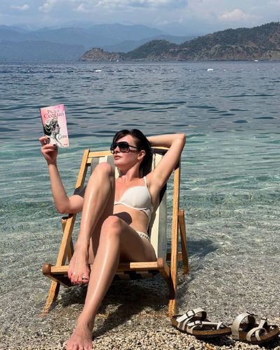 Melis Sezen seksi ifşa fotoğrafı 605