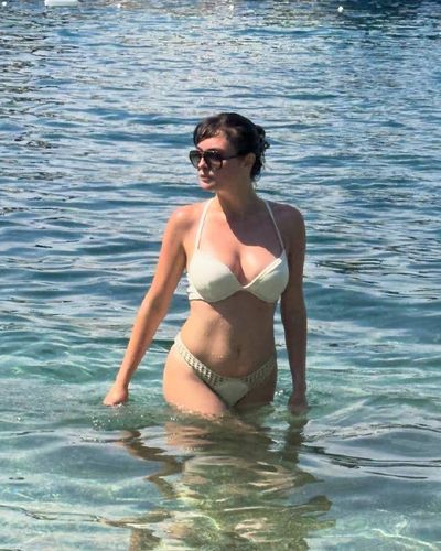 Melis Sezen seksi ifşa fotoğrafı 607