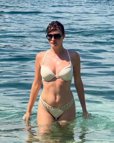 Melis Sezen seksi ifşa fotoğrafı 609
