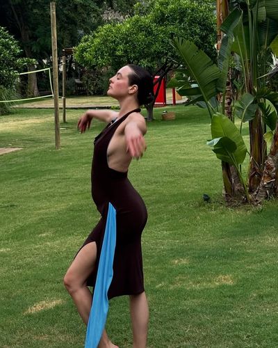Melis Sezen seksi ifşa fotoğrafı 655