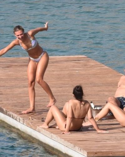 Melisa Döngel seksi ifşa fotoğrafı 1103