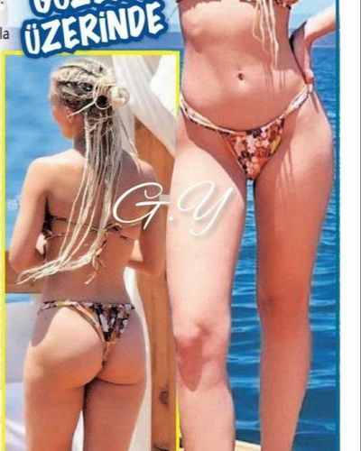 Melisa Döngel seksi ifşa fotoğrafı 1139
