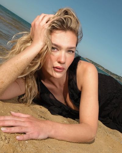 Melisa Döngel seksi ifşa fotoğrafı 1142