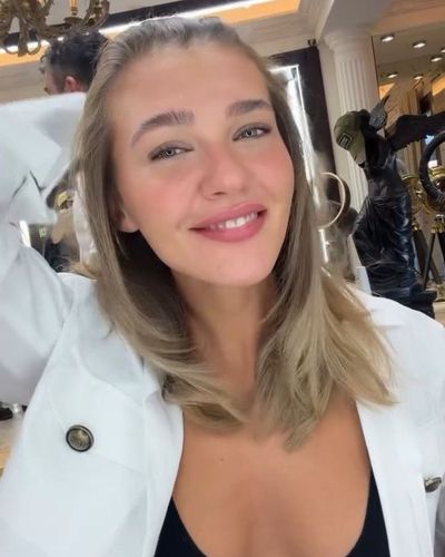 Melisa Döngel seksi ifşa fotoğrafı 1232