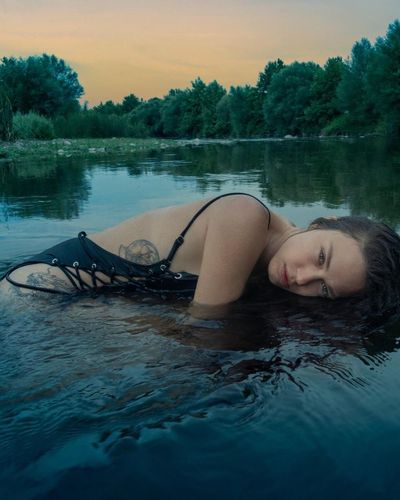 Melisa Şenolsun seksi ifşa fotoğrafı 77945