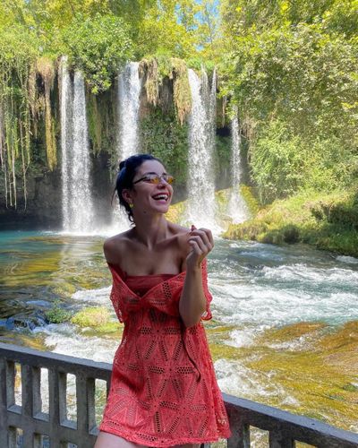 Merve Boluğur seksi ifşa fotoğrafı 77546