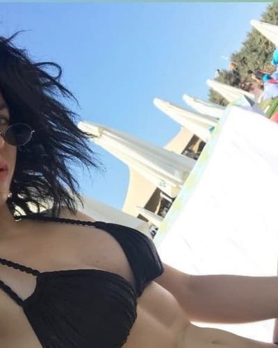Merve Boluğur seksi ifşa fotoğrafı 77538