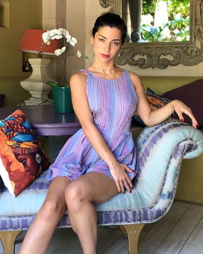 Merve Boluğur seksi ifşa fotoğrafı 77519