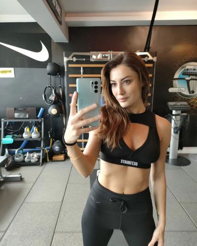 Merve Oflaz seksi ifşa fotoğrafı 29