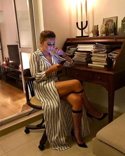 Merve Özbey seksi ifşa fotoğrafı 5