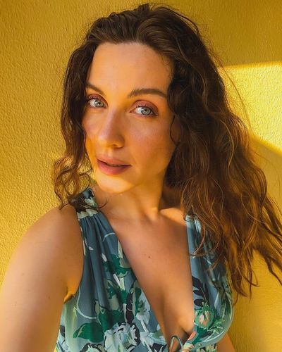 Merve Özkaynak seksi ifşa fotoğrafı 33