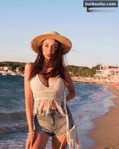 Merve Taşkın seksi ifşa fotoğrafı 10 — Merve Taşkın Sexy Bikini (2022)