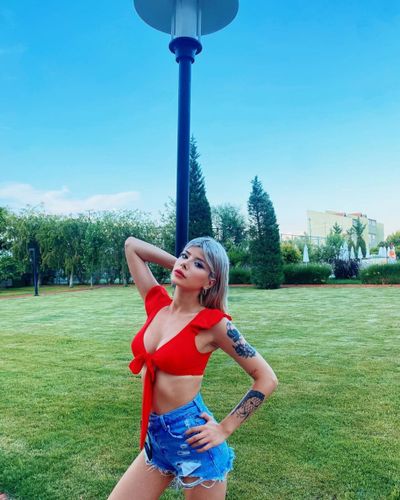 Merve Yalçın seksi ifşa fotoğrafı 95
