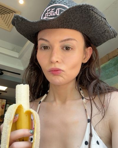 Meryem Can seksi ifşa fotoğrafı 12