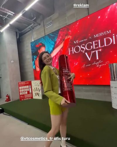 Meryem Can seksi ifşa fotoğrafı 43
