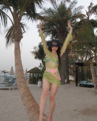 Meryem Can seksi ifşa fotoğrafı 4