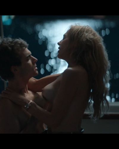Meryem Uzerli seksi ifşa fotoğrafı 241