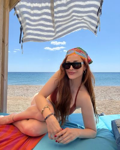 Mine Tuğay seksi ifşa fotoğrafı 1040