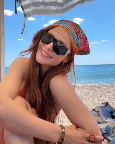 Mine Tuğay seksi ifşa fotoğrafı 1041