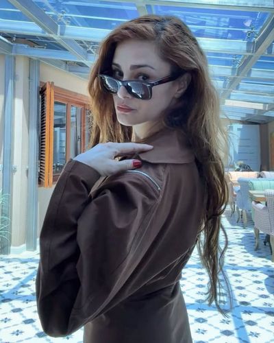 Mine Tuğay seksi ifşa fotoğrafı 277