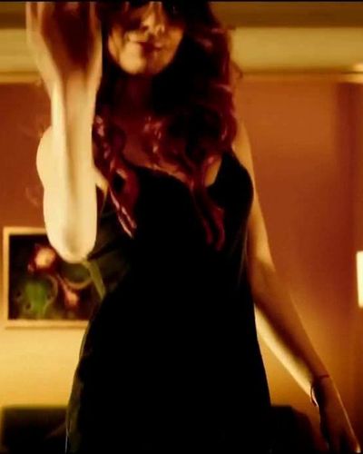 Mine Tuğay seksi ifşa fotoğrafı 4 — Herkes Mi Aldatır? (2010)