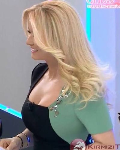 Müge Anlı seksi ifşa fotoğrafı 1