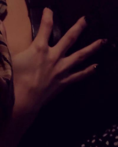 Müge Bayramoğlu seksi ifşa fotoğrafı 1 — Çıplak (2020)