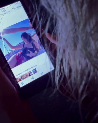 Müge Bayramoğlu seksi ifşa fotoğrafı 12 — Çıplak (2020)