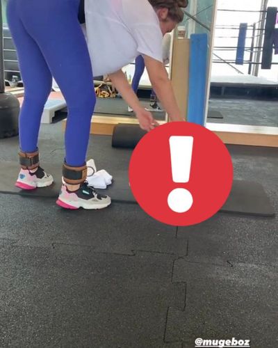 Müge Boz seksi ifşa fotoğrafı 221