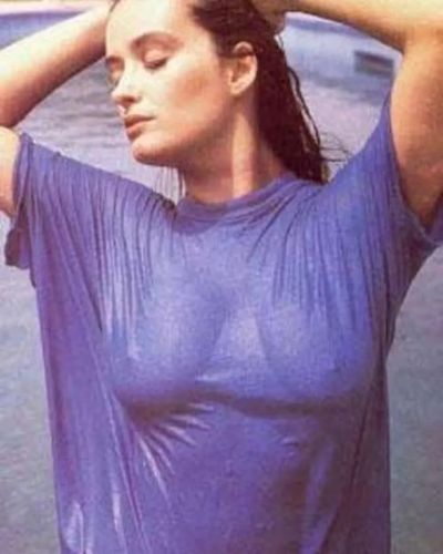 Müjde Ar seksi ifşa fotoğrafı 27
