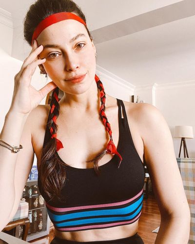 Müjde Uzman seksi ifşa fotoğrafı 168