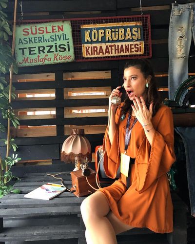Müjde Uzman seksi ifşa fotoğrafı 68