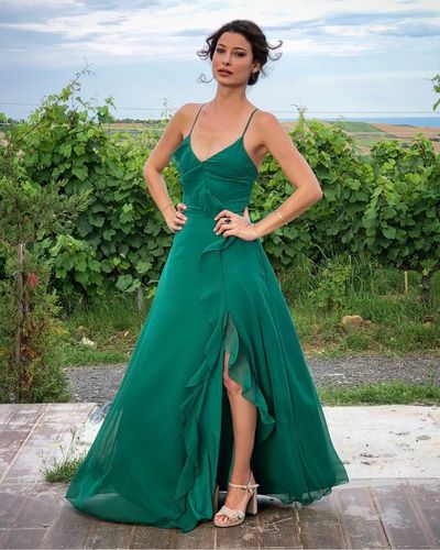 Müjde Uzman seksi ifşa fotoğrafı 80