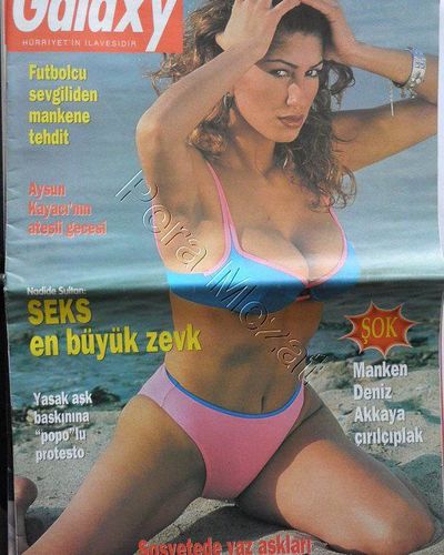 Nadide Sultan seksi ifşa fotoğrafı 3