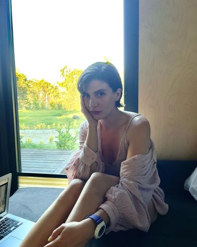 Naz Çağla Irmak seksi ifşa fotoğrafı 24