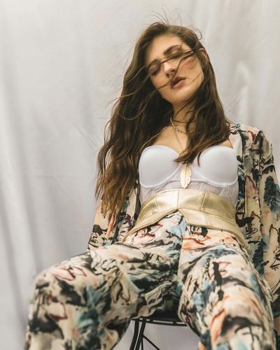 Naz Çağla Irmak seksi ifşa fotoğrafı 36