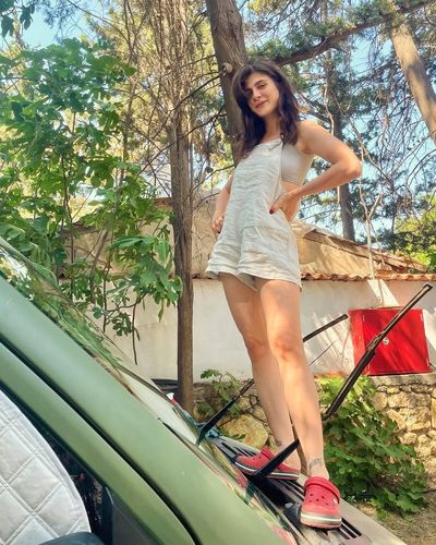 Naz Çağla Irmak seksi ifşa fotoğrafı 4