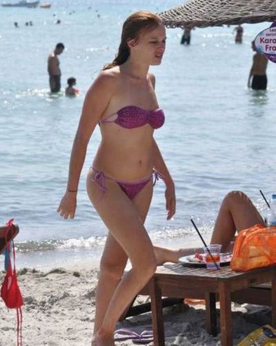 Naz Elmas seksi ifşa fotoğrafı 7