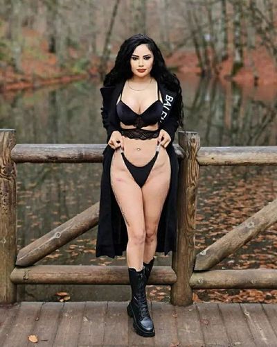 Naz Mila seksi ifşa fotoğrafı 37