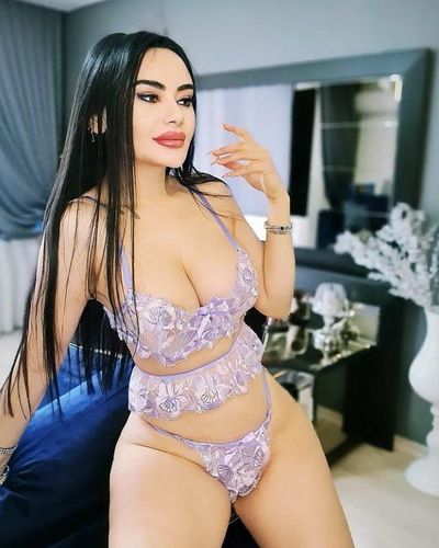 Naz Mila seksi ifşa fotoğrafı 64
