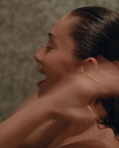 Neslihan Atagül seksi ifşa fotoğrafı 4 — Ah Belinda (2023)