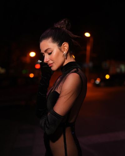 Nesrin Cavadzade seksi ifşa fotoğrafı 75923