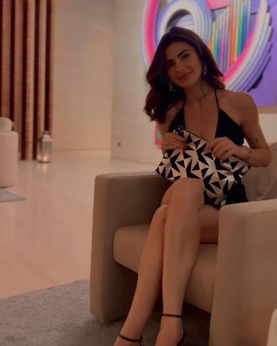 Nesrin Cavadzade seksi ifşa fotoğrafı 75786