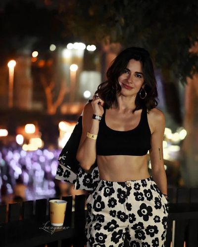Nesrin Cavadzade seksi ifşa fotoğrafı 75752