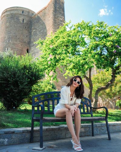 Nesrin Cavadzade seksi ifşa fotoğrafı 75712